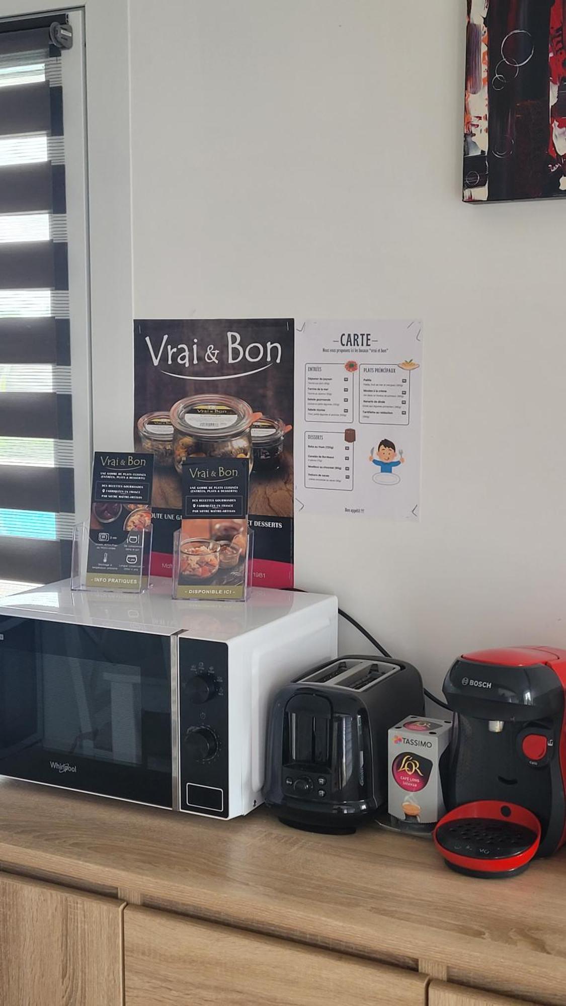 Gite Le Petit Doue ブレシュイール エクステリア 写真